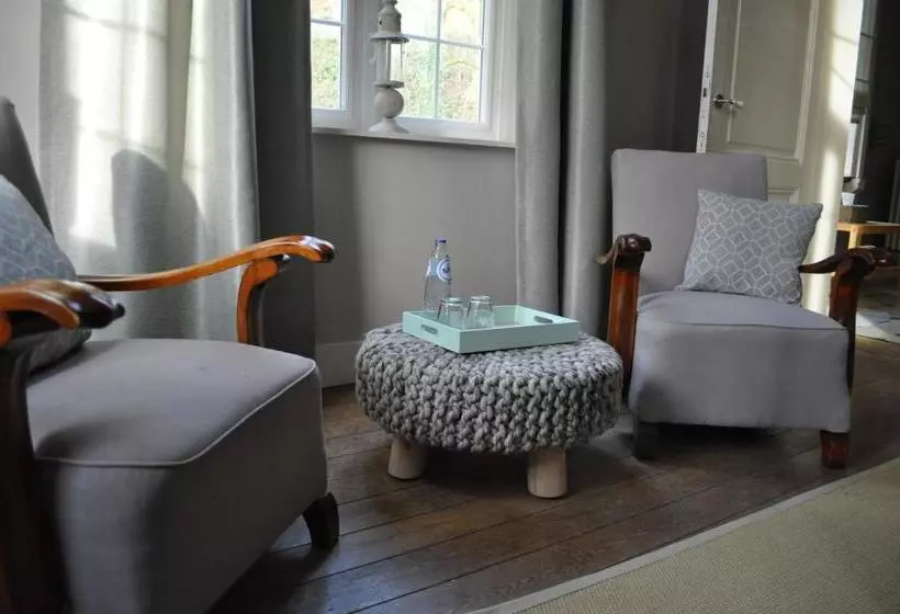 پانسیون Villa Grand Maur