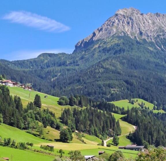 פנסיון Zimmer & Appartements Schwarzenbacher Sonja & Konrad