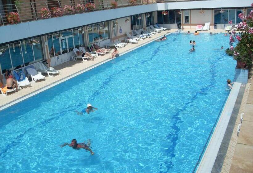 Pensiunea Beverly Hills