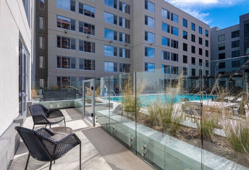 Ac Hotel By Marriott Atlanta Midtown