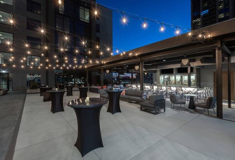 Ac Hotel By Marriott Atlanta Midtown