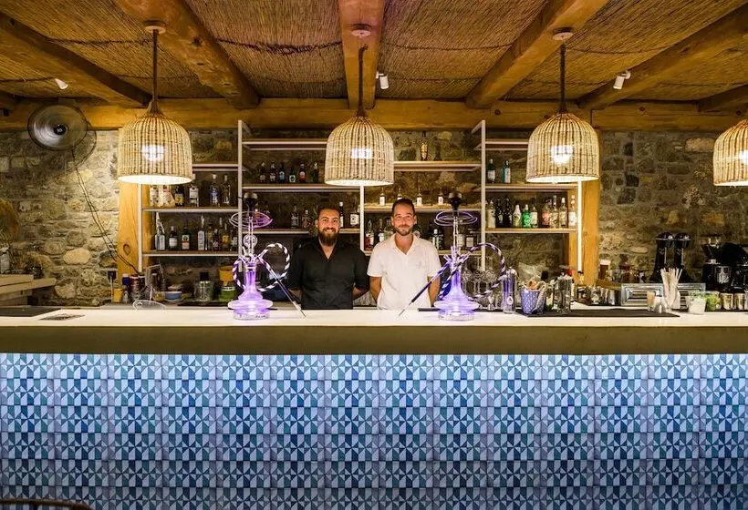 Hotelli Amaronda Resort & Spa