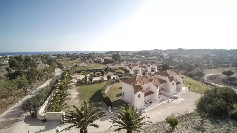 Hotelli Cavaliere Houses