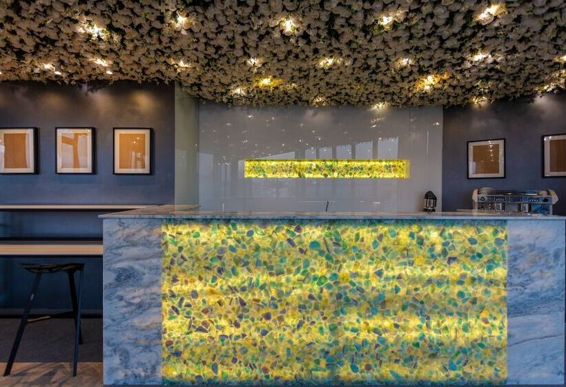 هتل Filitti Boutique