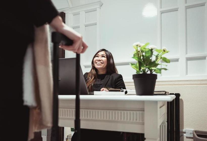 هتل Terlon Apartments