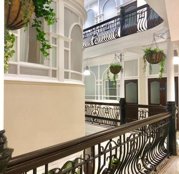 هتل Terlon Apartments