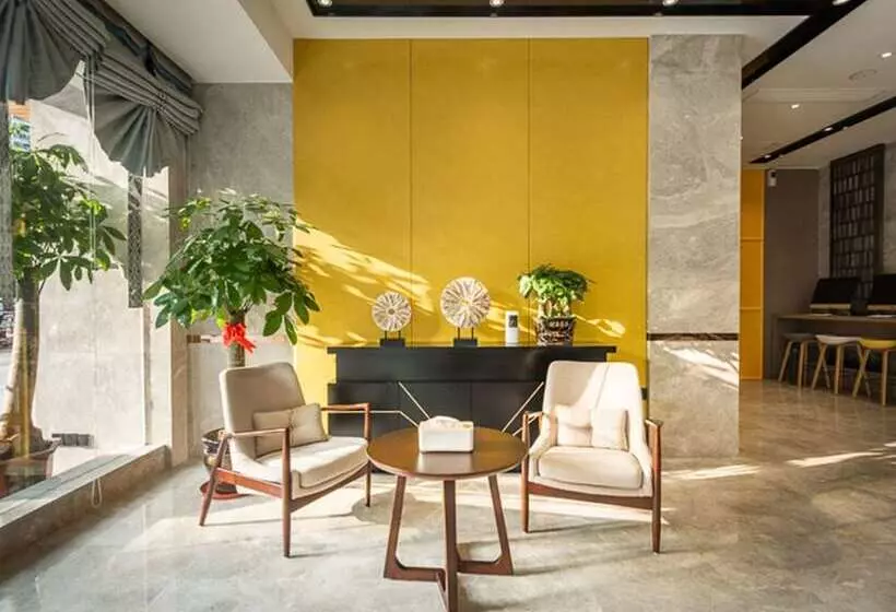 Hotelli Ibis Styles Fuzhou Wuyi Square