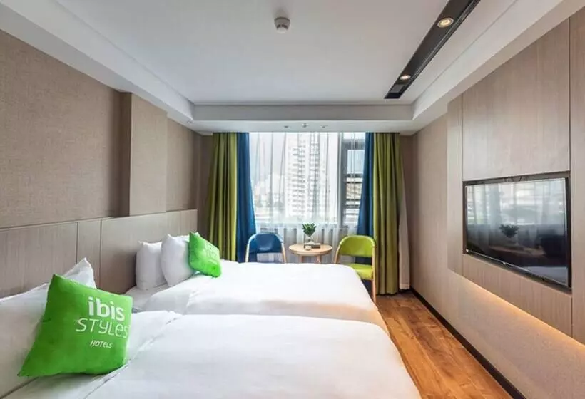 Hotelli Ibis Styles Fuzhou Wuyi Square