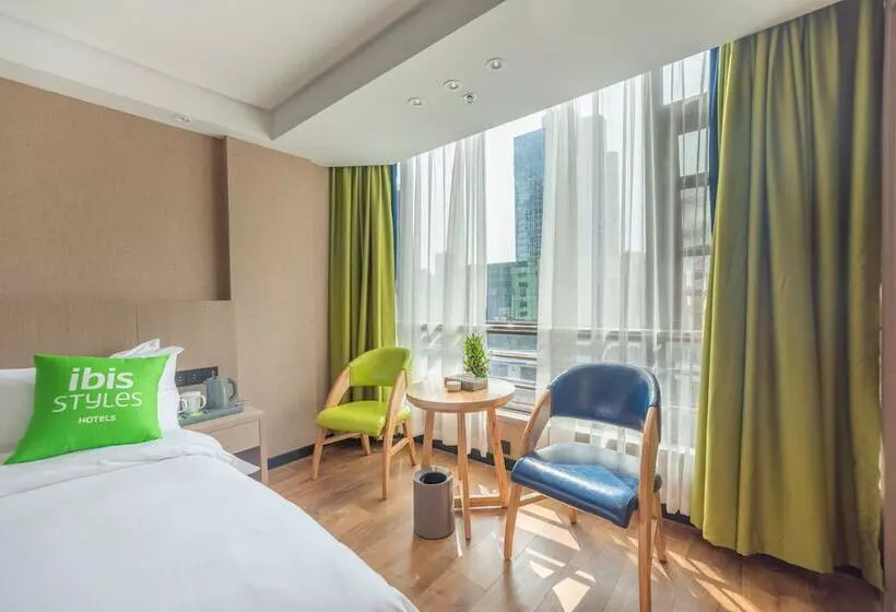 Hotelli Ibis Styles Fuzhou Wuyi Square