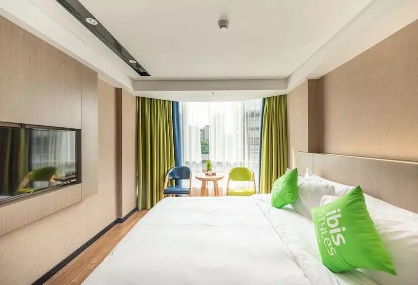 Hotelli Ibis Styles Fuzhou Wuyi Square