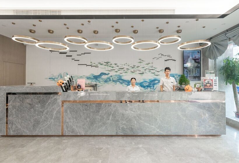 Hotel Ibis Styles Fuzhou Wuyi Square