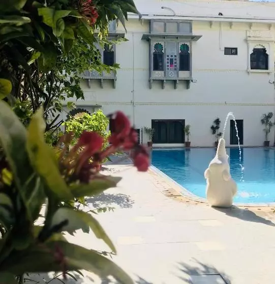 Hotelli Mahendra Prakash