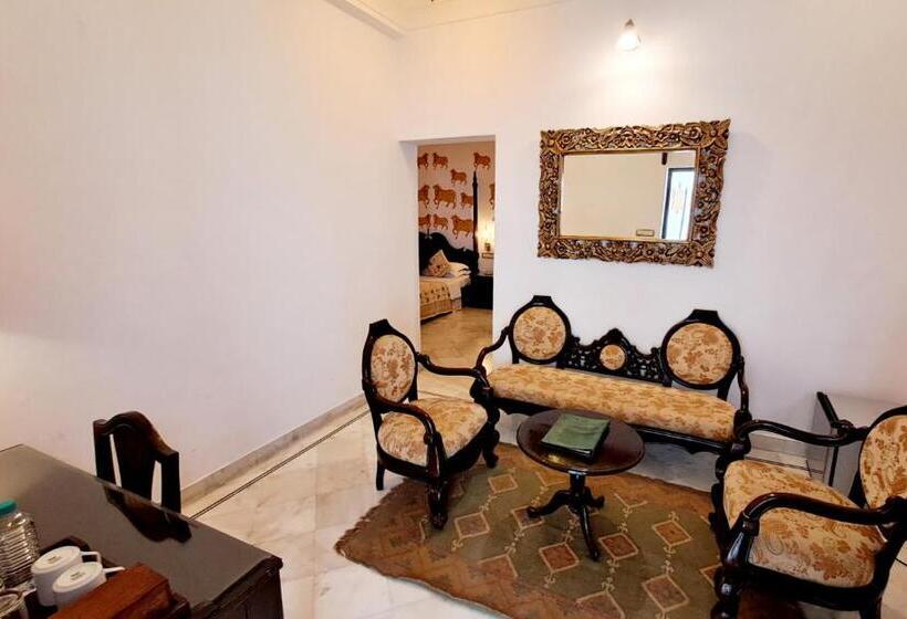 Hotelli Mahendra Prakash