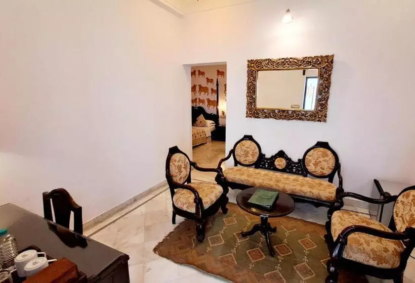 Hotelli Mahendra Prakash