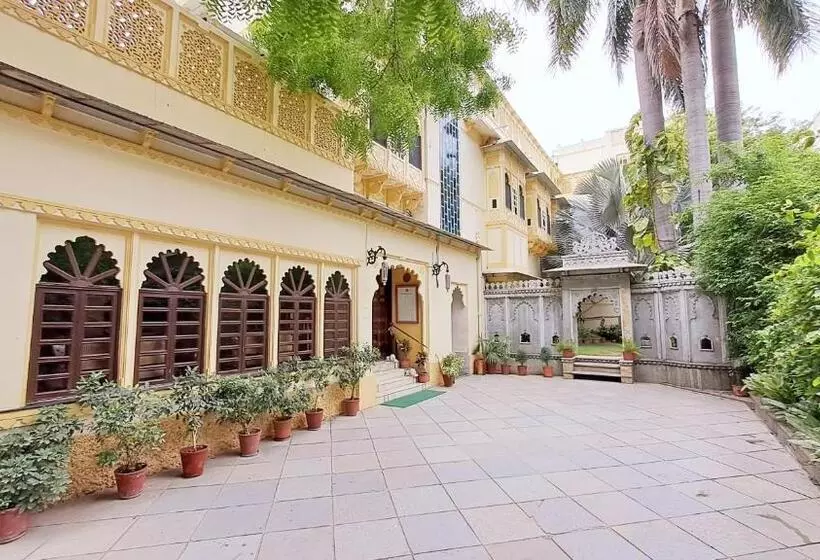 Hotelli Mahendra Prakash