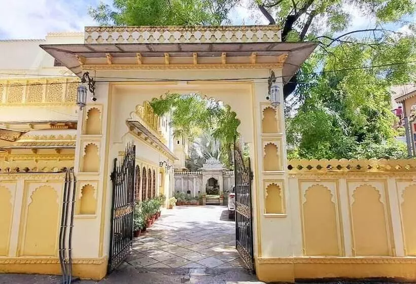 Hotelli Mahendra Prakash