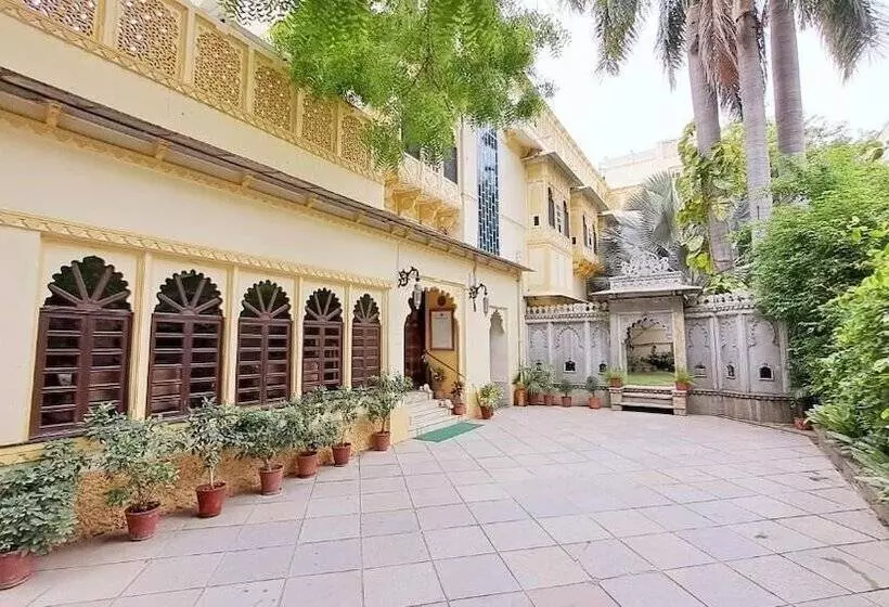 Hotelli Mahendra Prakash