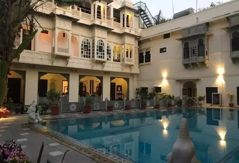 Hotelli Mahendra Prakash