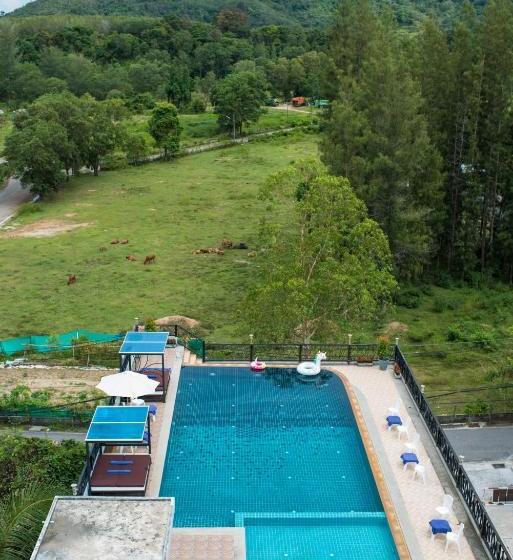 ホテル Nice Bangtao Beach