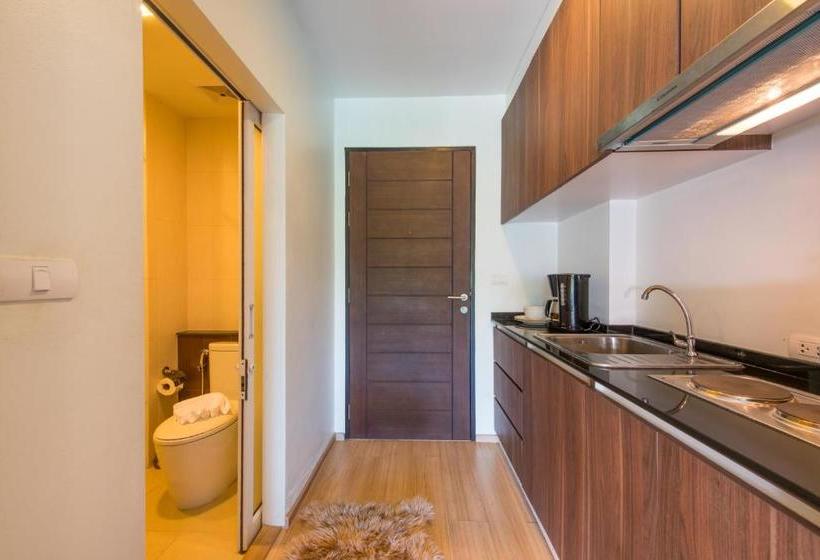 ホテル Nice Bangtao Beach