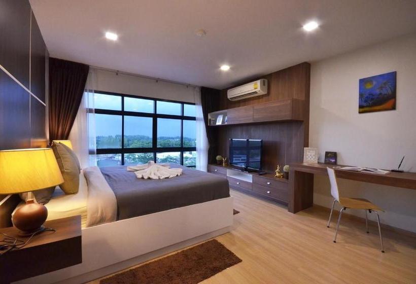 ホテル Nice Bangtao Beach