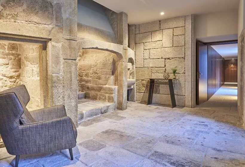 هتل Portobay Flores