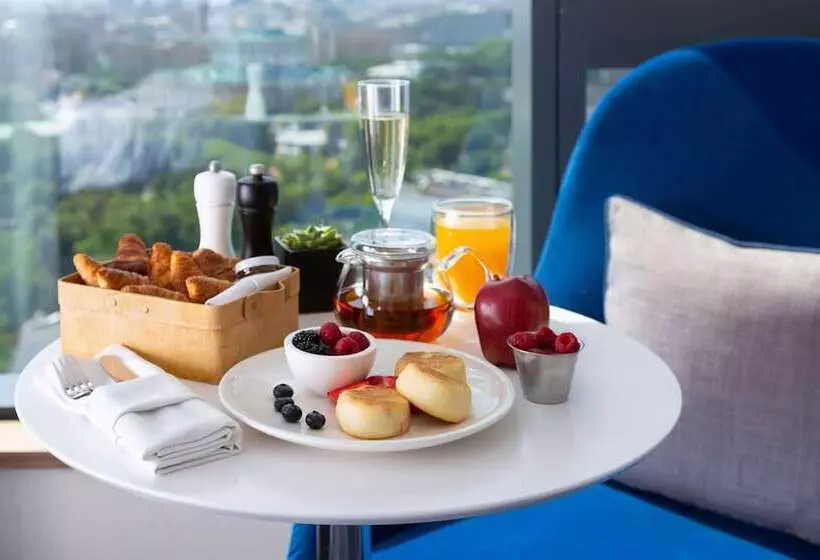 ホテル Radisson Blu Olympiyskiy