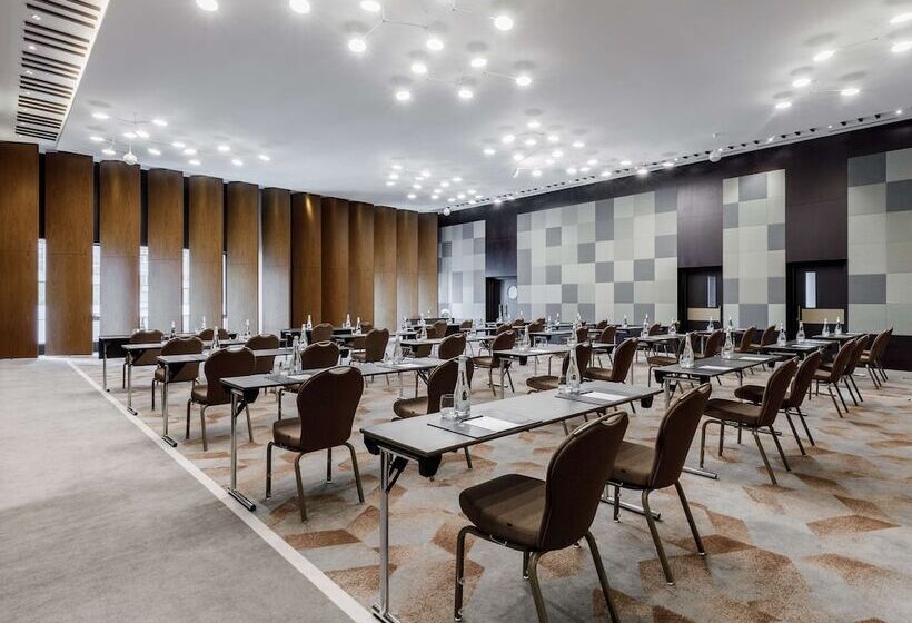 酒店 Radisson Blu Olympiyskiy