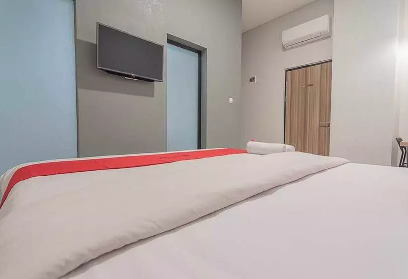 Hotelli Reddoorz @ Malabar Street