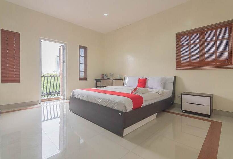 בית מלון כפרי Reddoorz @ Malabar Street