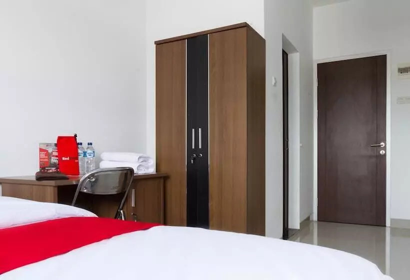 Hotelli Reddoorz @ Malabar Street