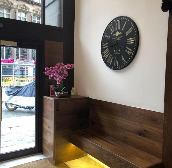 هتل Terlon Apartments