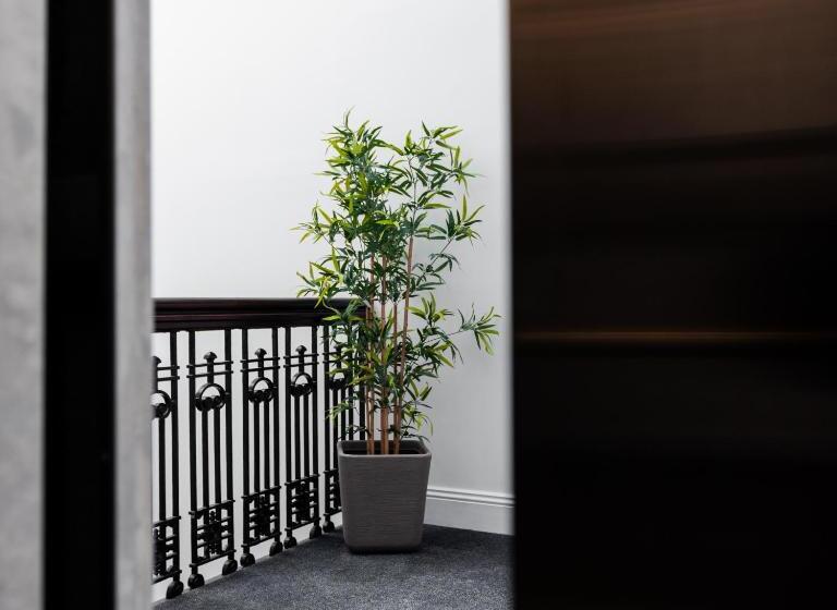 هتل Terlon Apartments