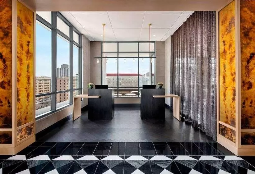 The Oaklander Hotel, Autograph Collection