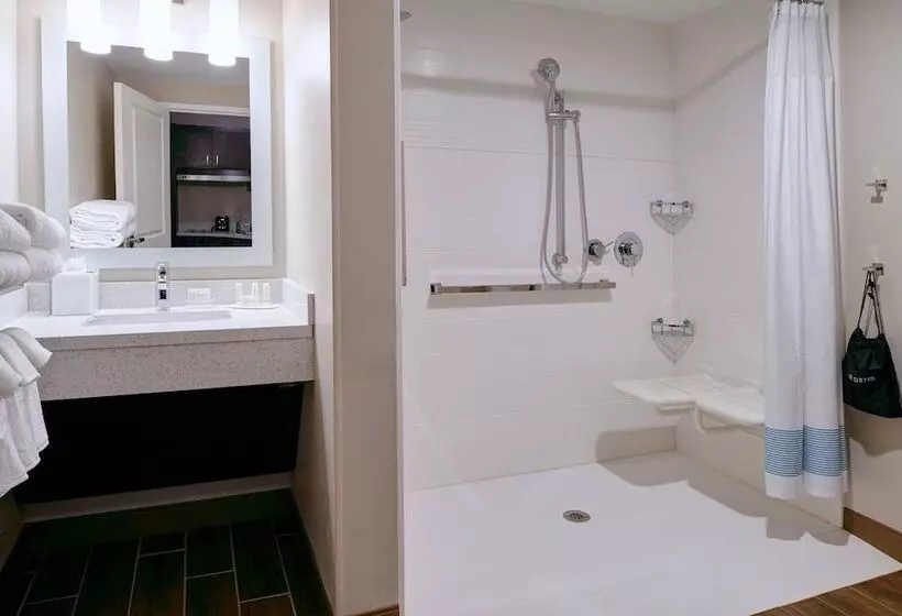 Hotelli Towneplace Suites By Marriott Jackson