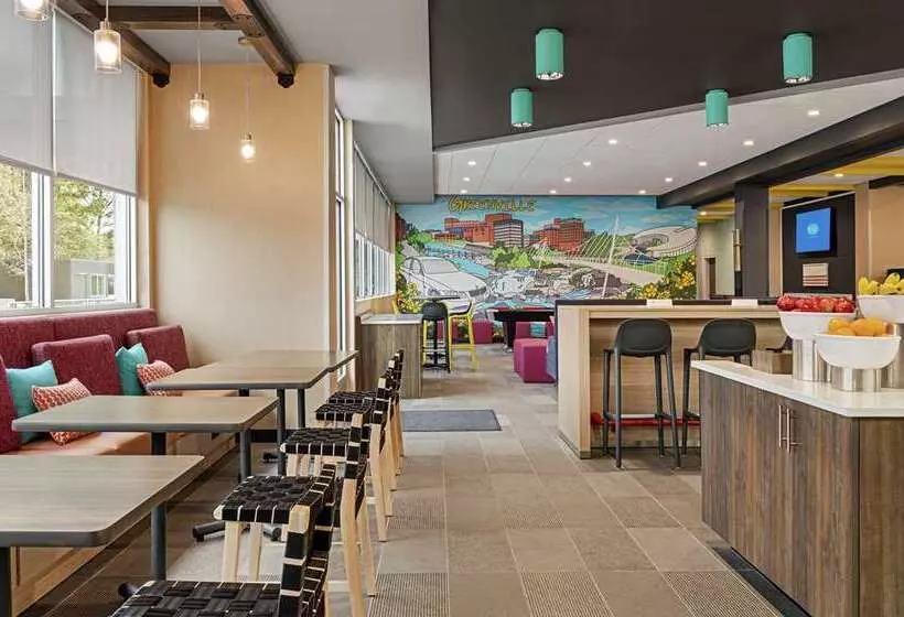 ホテル Tru By Hilton Greenville Woodruff Road