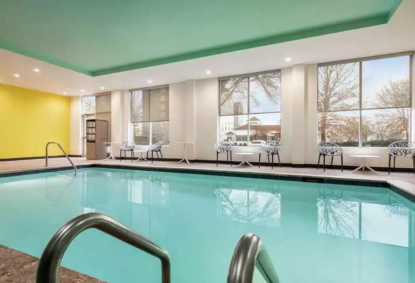 ホテル Tru By Hilton Greenville Woodruff Road