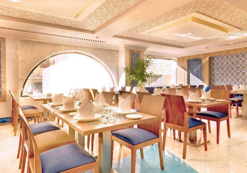 Отель Tulip Inn Al Daar Rawafid