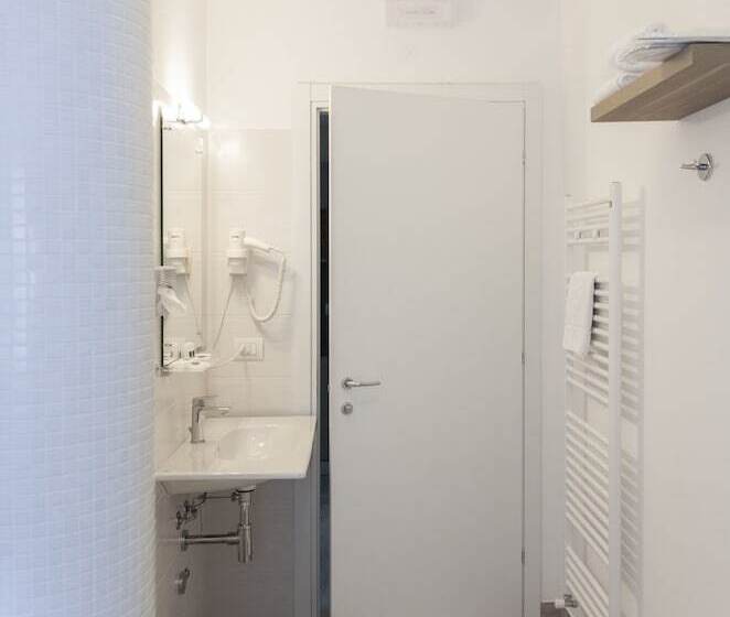 هتل & Wellness Stella Delle Langhe