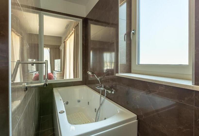 فندق Wine Residence Cattunar