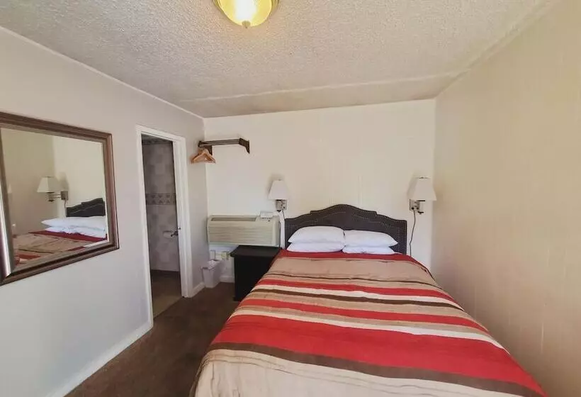 Motelli Holiday Lodge