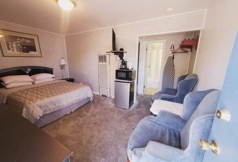 فندق على الطريق Holiday Lodge