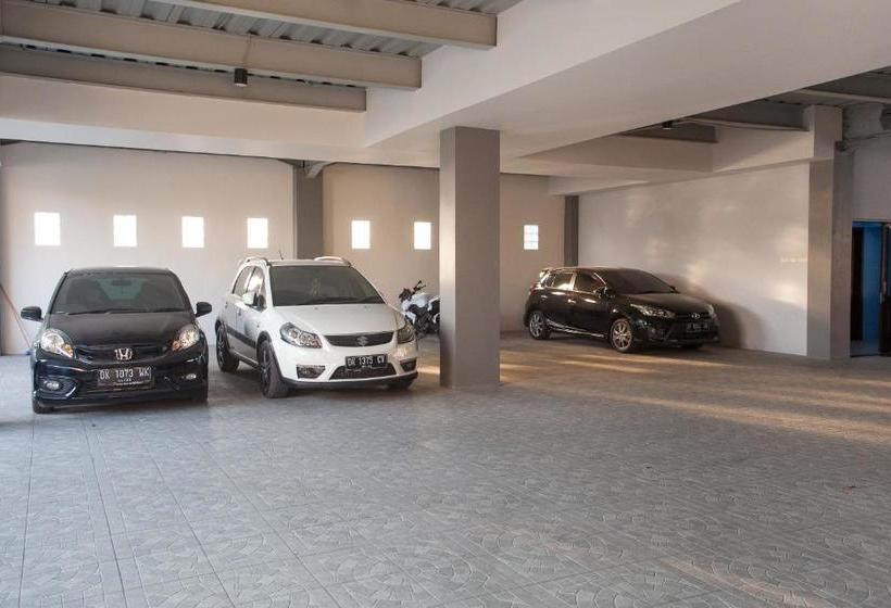 بنسيون Reddoorz Near Universitas Wijaya Kusuma Surabaya 2