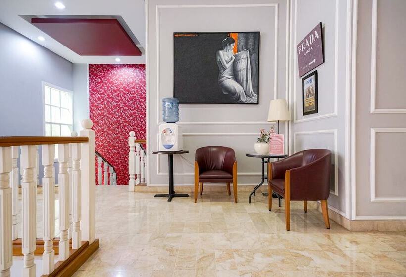 פנסיון Reddoorz Premium Near Rs Pondok Indah