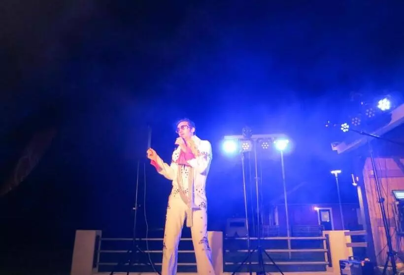 ペンション Strandbaden Köpingsvik