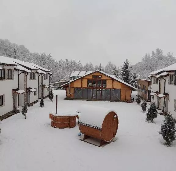 リゾートホテル Domeniul Roa