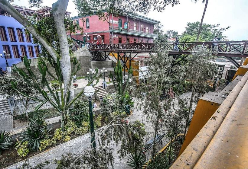 Trendy Host Osma, Barranco