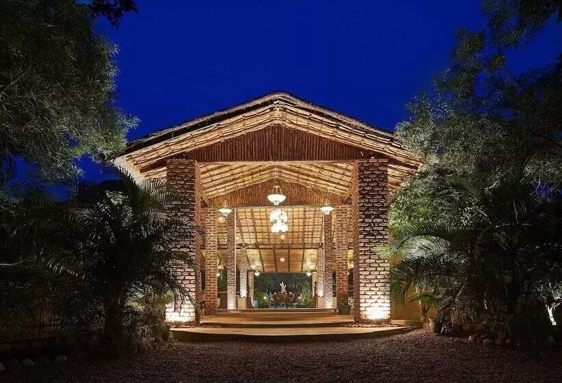 Acorn Hideaway Resort & Spa, Corbett