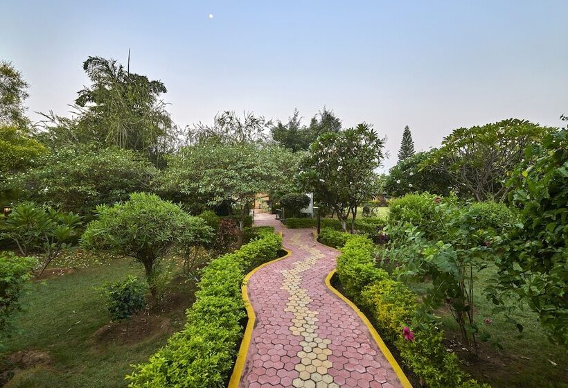 Acorn Hideaway Resort & Spa, Corbett