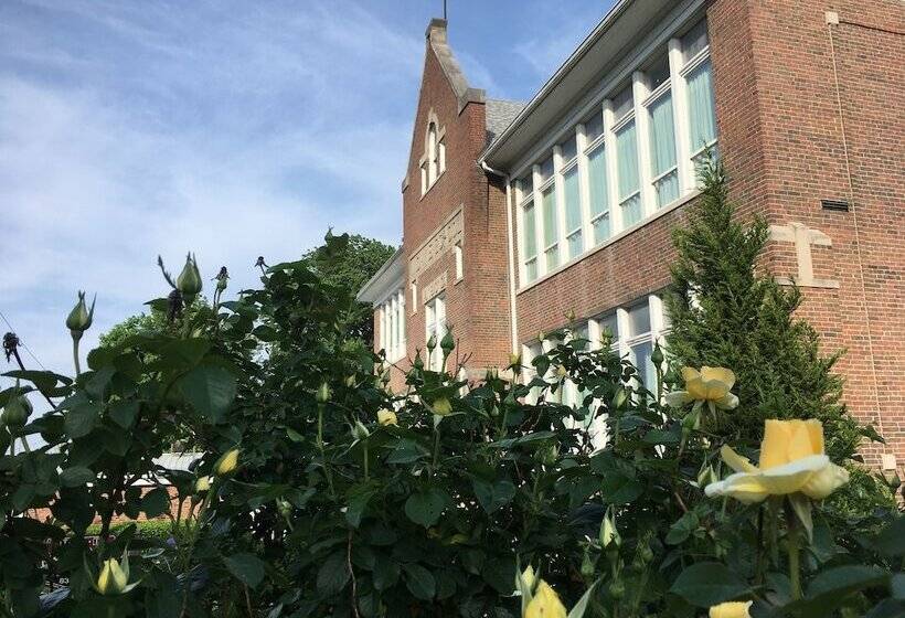 민박 Davie School Inn